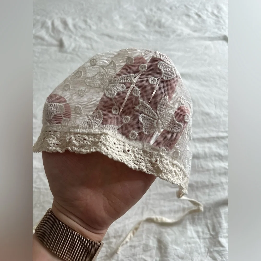 Infant Baby lace bonnet
